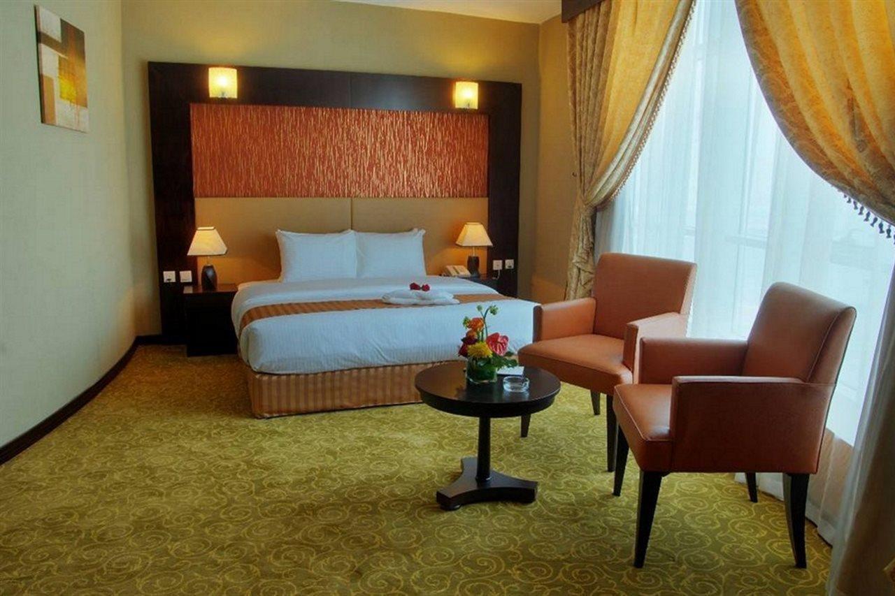 Hotel Aryana