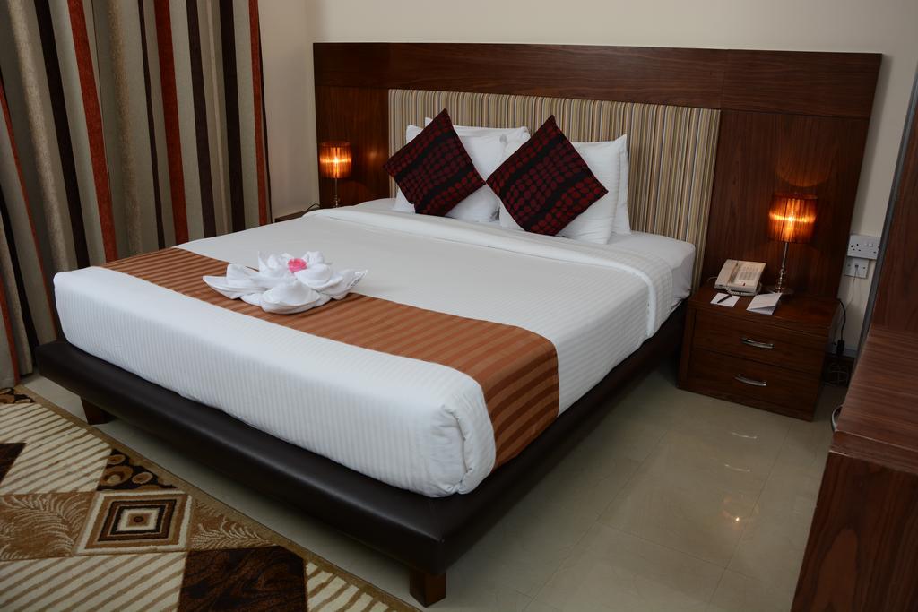 Hotel Aryana 4*